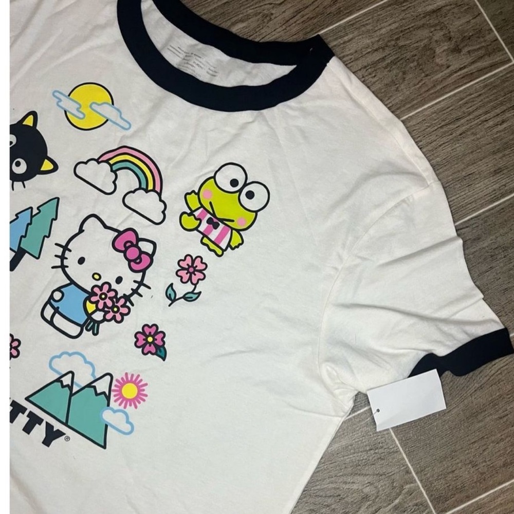 Hello Kitty 2pc Plus Sized Shorts Set Top & Bottom New With Tags - Picture 3 of 9
